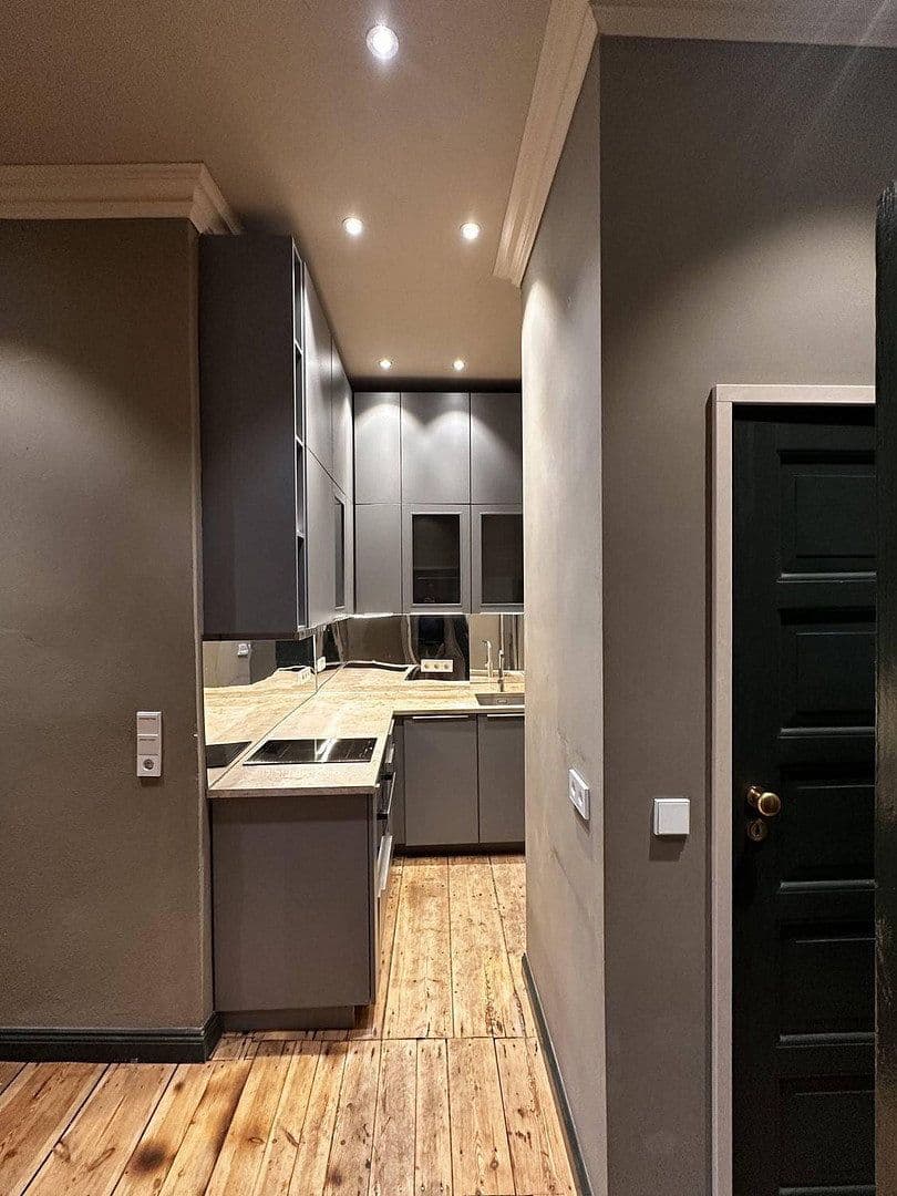 Predaj bytu 3-izbový 81 m², Stubenrauchstr.41, Berlin, Berlín Predaj bytu 3-izbový 81 m², Stubenrauchstr.41, Berlin, Berlín