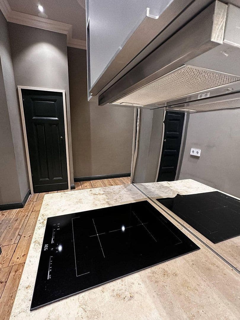 Predaj bytu 3-izbový 81 m², Stubenrauchstr.41, Berlin, Berlín Predaj bytu 3-izbový 81 m², Stubenrauchstr.41, Berlin, Berlín