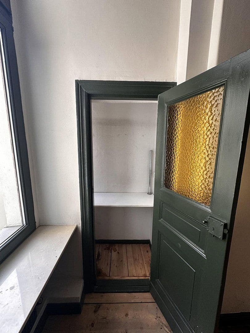 Predaj bytu 3-izbový 81 m², Stubenrauchstr.41, Berlin, Berlín Predaj bytu 3-izbový 81 m², Stubenrauchstr.41, Berlin, Berlín