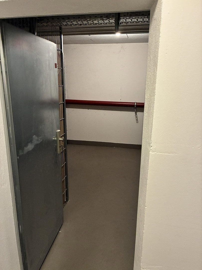 Prenájom bytu 2-izbový 67 m², Carlo-Schmid-Str.6, Wiesbaden, Hesensko Prenájom bytu 2-izbový 67 m², Carlo-Schmid-Str.6, Wiesbaden, Hesensko