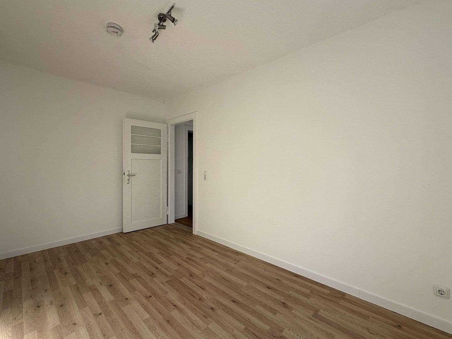 Prenájom bytu 3-izbový 64 m², Alter Reichenbacherstr. 16, Plavno, Sasko Prenájom bytu 3-izbový 64 m², Alter Reichenbacherstr. 16, Plavno, Sasko