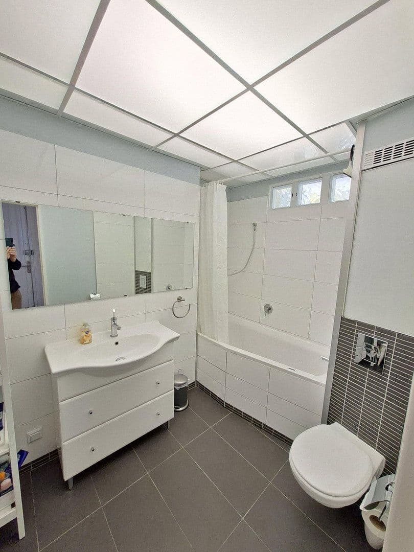 Predaj bytu 5-izbový 133 m², Rostocker Strasse 40, Berlin, Berlín Predaj bytu 5-izbový 133 m², Rostocker Strasse 40, Berlin, Berlín