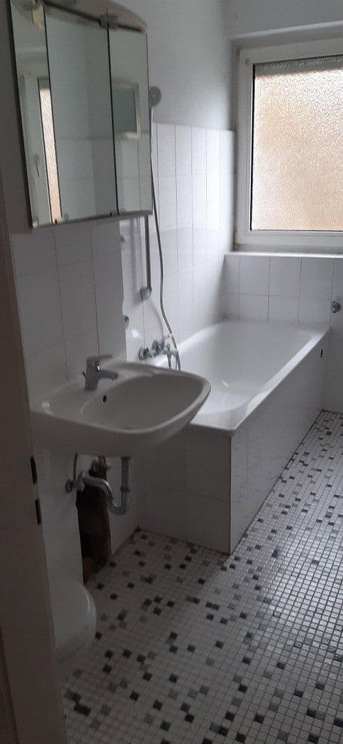 Predaj bytu 3-izbový 67 m², Stöttebrügger Straße34, Ronnenberg, Dolné Sasko Predaj bytu 3-izbový 67 m², Stöttebrügger Straße34, Ronnenberg, Dolné Sasko
