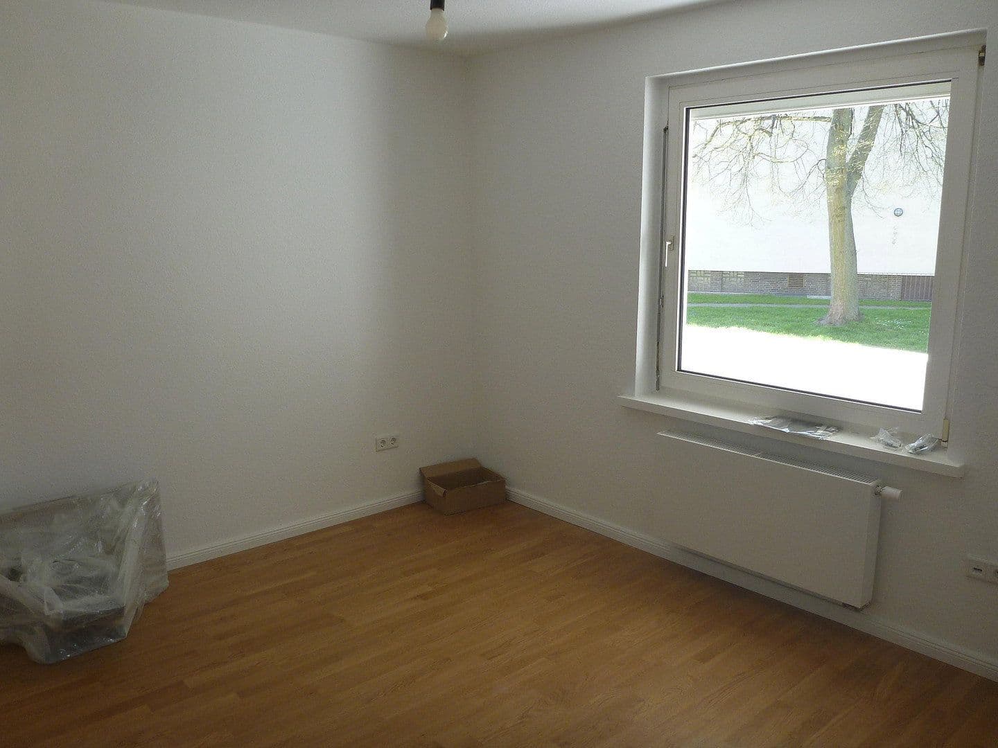 Predaj bytu 3-izbový 67 m², Weimarer Straße 10, Ronnenberg, Dolné Sasko Predaj bytu 3-izbový 67 m², Weimarer Straße 10, Ronnenberg, Dolné Sasko