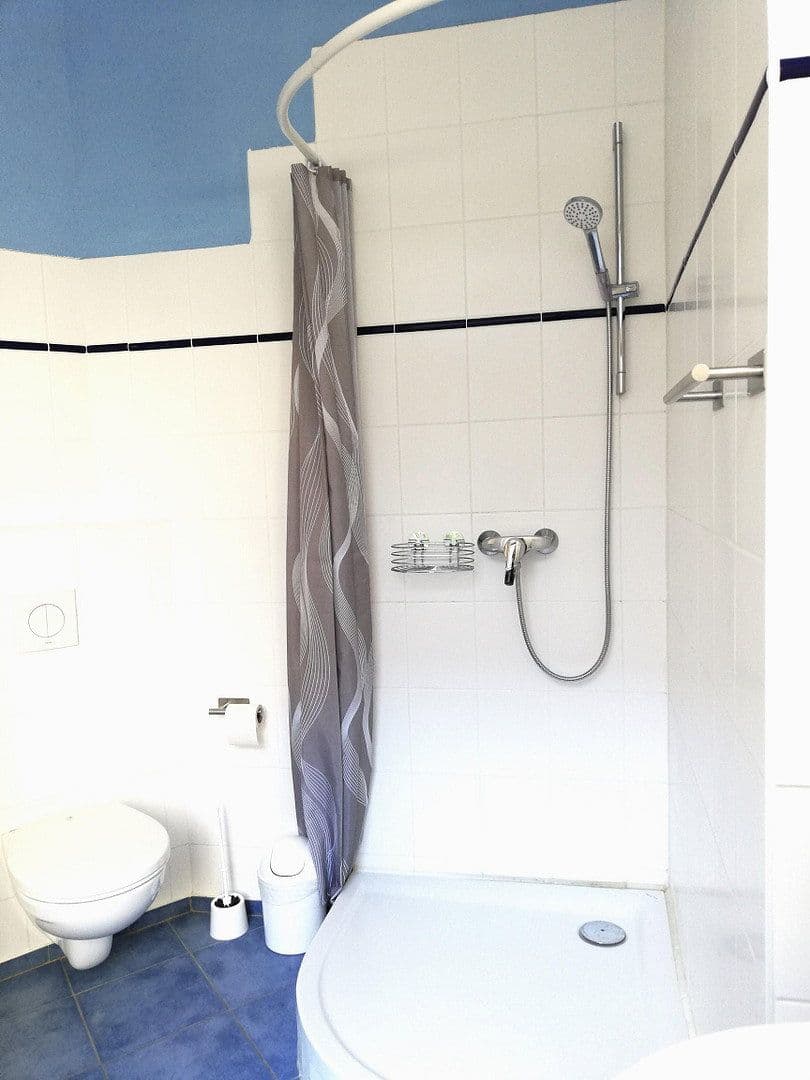 Prenájom bytu 1-izbový 25 m², Berlin, Berlín Prenájom bytu 1-izbový 25 m², Berlin, Berlín