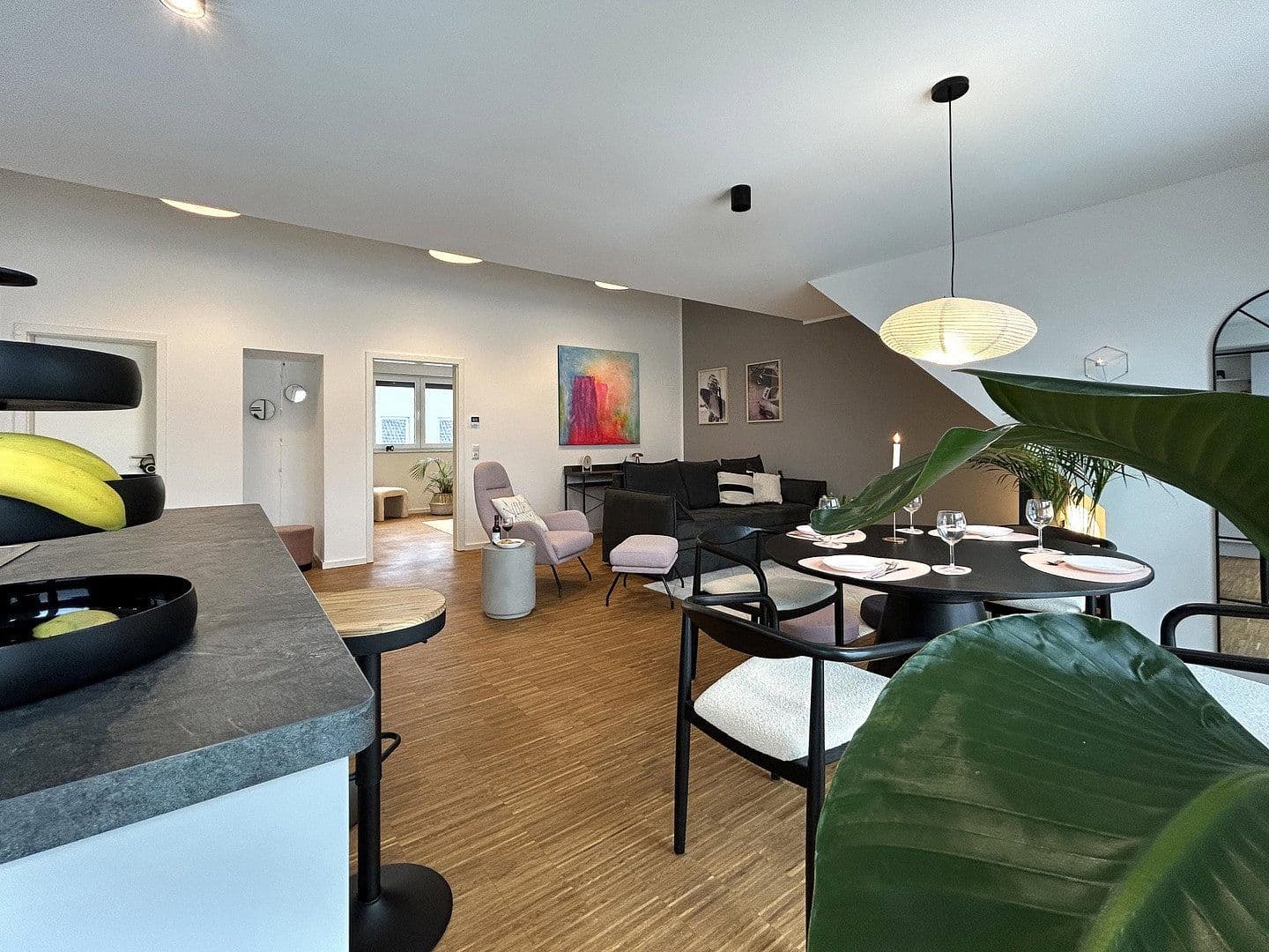 Prenájom bytu 2-izbový 64 m², Hannover, Dolné Sasko Prenájom bytu 2-izbový 64 m², Hannover, Dolné Sasko
