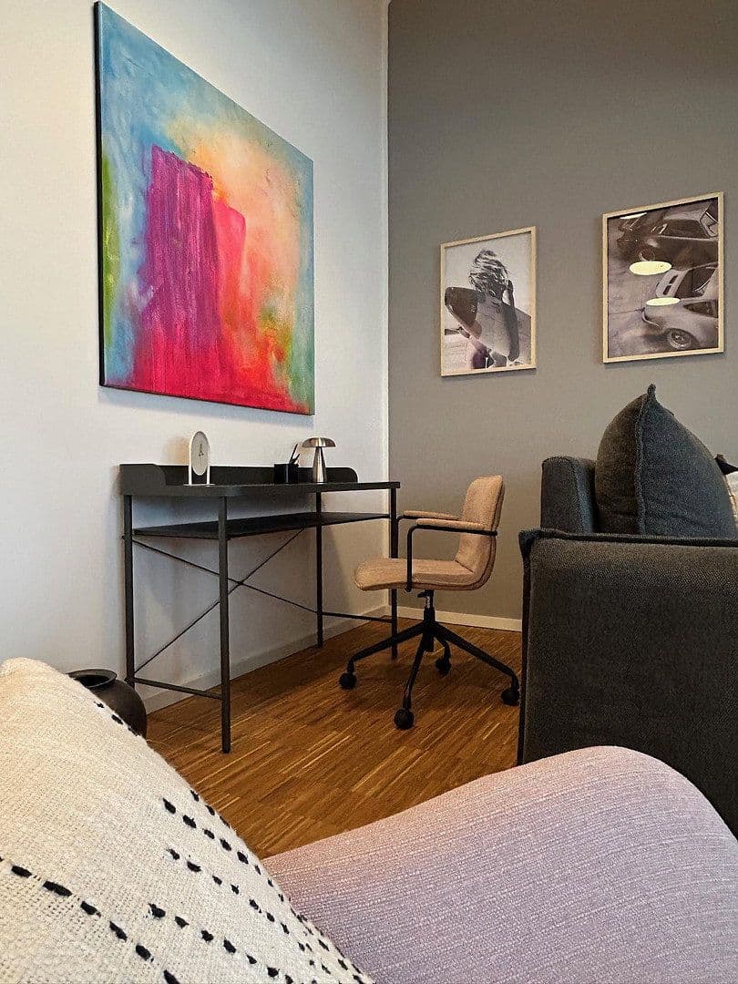 Prenájom bytu 2-izbový 64 m², Hannover, Dolné Sasko Prenájom bytu 2-izbový 64 m², Hannover, Dolné Sasko