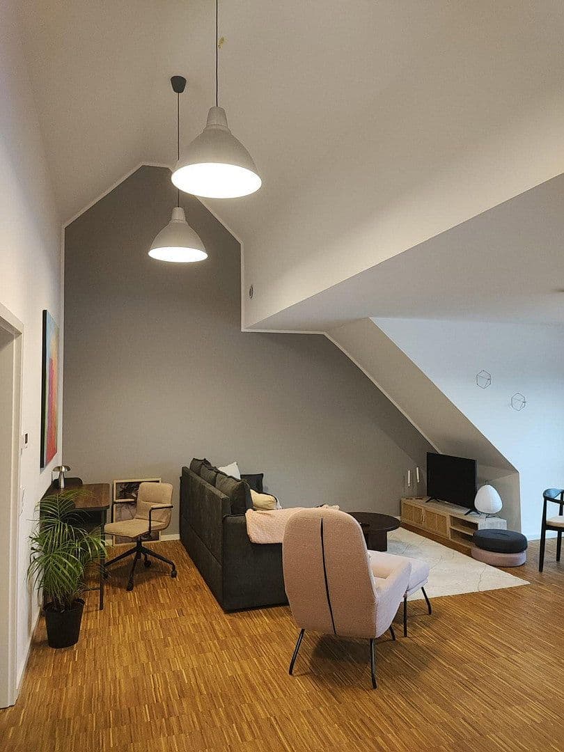 Prenájom bytu 2-izbový 64 m², Hannover, Dolné Sasko Prenájom bytu 2-izbový 64 m², Hannover, Dolné Sasko