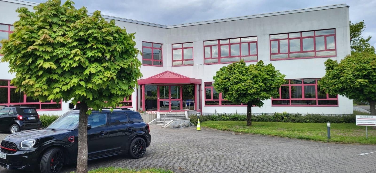 Prenájom kancelárie 1.257 m², Daimlerstraße 6, Alzenau, Bavorsko Prenájom kancelárie 1.257 m², Daimlerstraße 6, Alzenau, Bavorsko