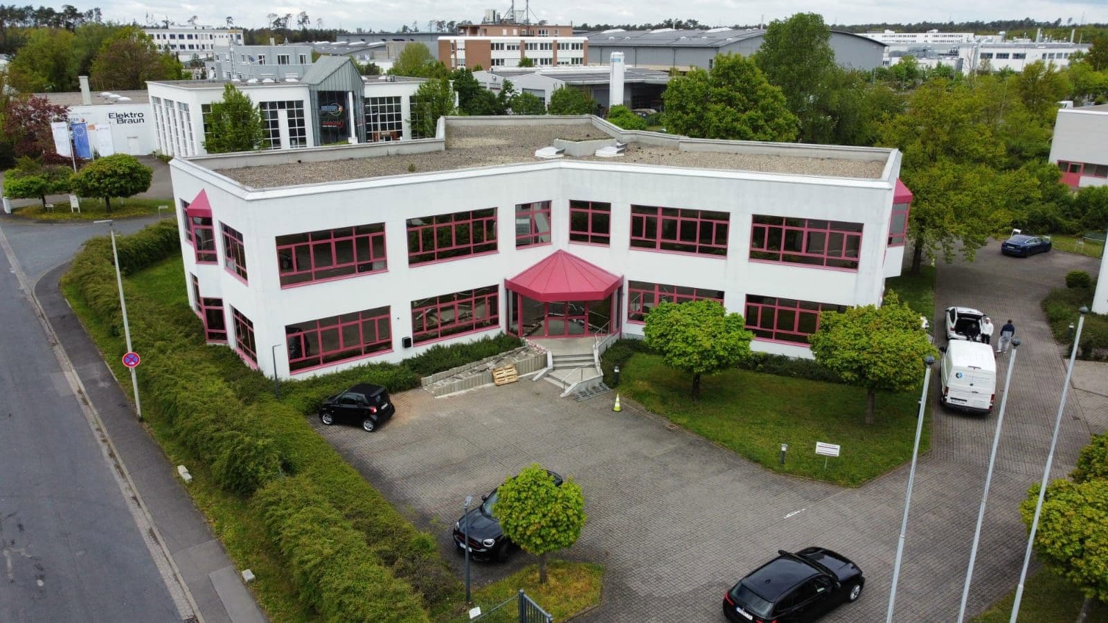Prenájom kancelárie 1.257 m², Daimlerstraße 6, Alzenau, Bavorsko Prenájom kancelárie 1.257 m², Daimlerstraße 6, Alzenau, Bavorsko