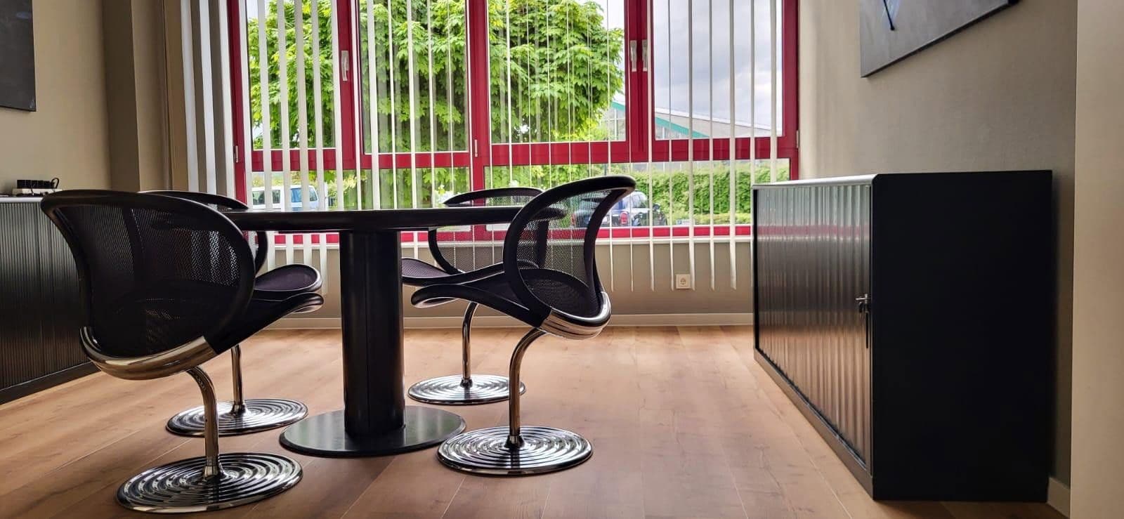Prenájom kancelárie 1.257 m², Daimlerstraße 6, Alzenau, Bavorsko Prenájom kancelárie 1.257 m², Daimlerstraße 6, Alzenau, Bavorsko