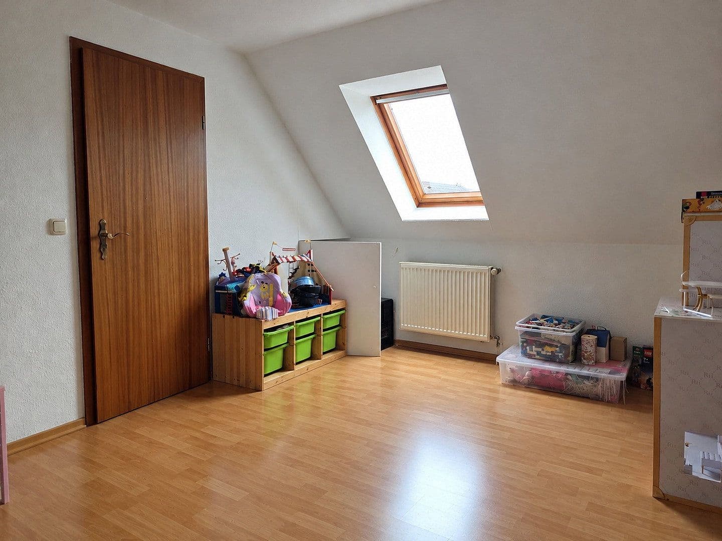 Prenájom bytu 3-izbový 67 m², Finkenweg 4 A, Wathlingen, Dolné Sasko Prenájom bytu 3-izbový 67 m², Finkenweg 4 A, Wathlingen, Dolné Sasko