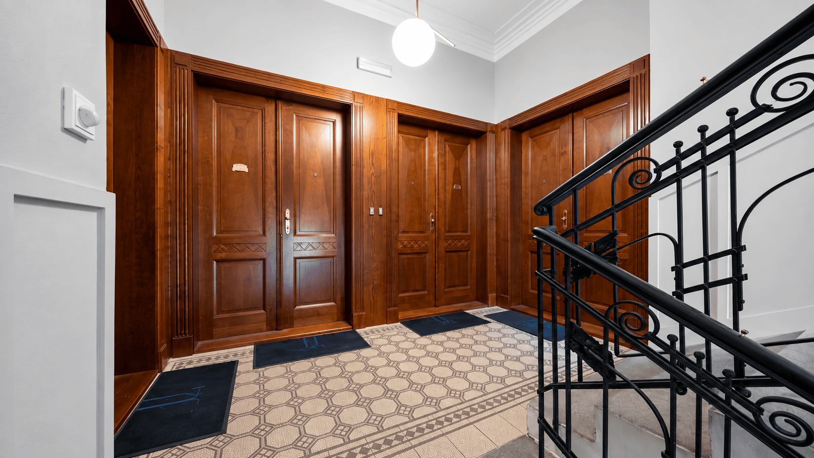 Prenájom bytu 2-izbový 58 m², Jaromírova, Praha, Praha Prenájom bytu 2-izbový 58 m², Jaromírova, Praha, Praha