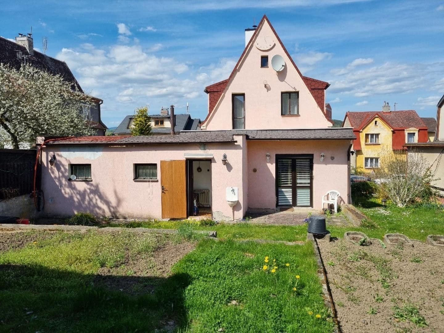 Predaj domu 130 m², Smetanova, Karlovy Vary, Karlovarský kraj Predaj domu 130 m², Smetanova, Karlovy Vary, Karlovarský kraj