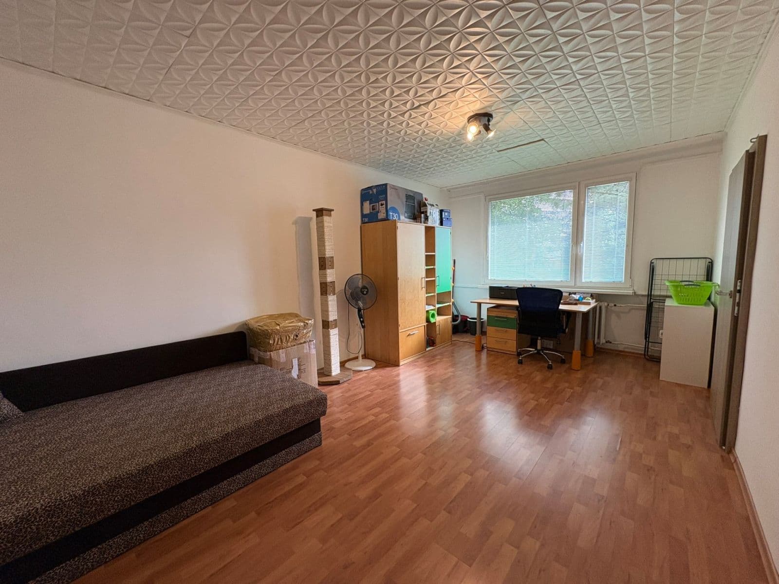 Prenájom bytu 3-izbový 77 m², Březenecká, Chomutov, Ústecký kraj Prenájom bytu 3-izbový 77 m², Březenecká, Chomutov, Ústecký kraj