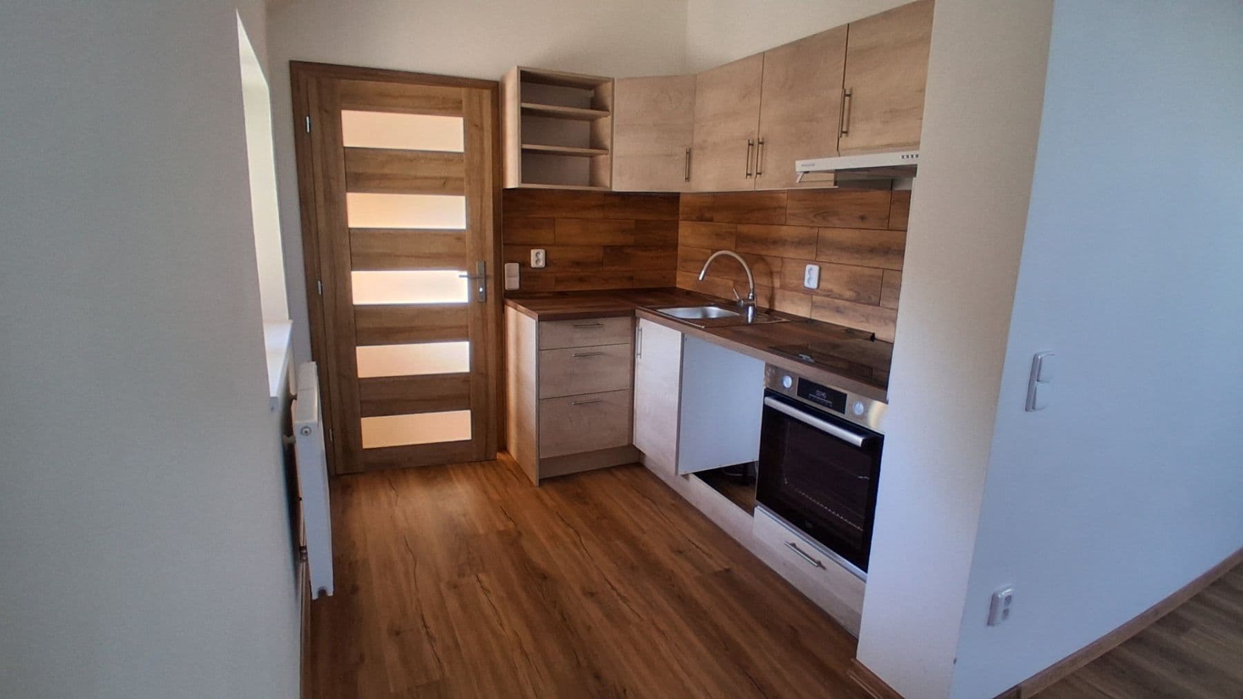 Prenájom bytu 2-izbový 58 m², Komenského, Zdice, Středočeský kraj Prenájom bytu 2-izbový 58 m², Komenského, Zdice, Středočeský kraj