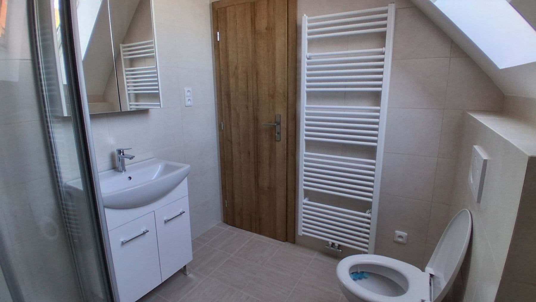 Prenájom bytu 2-izbový 58 m², Komenského, Zdice, Středočeský kraj Prenájom bytu 2-izbový 58 m², Komenského, Zdice, Středočeský kraj