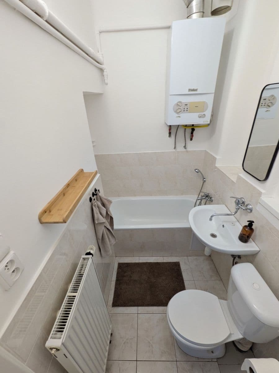 Prenájom bytu 2-izbový 56 m², Stehlíkova, Plzeň, Plzeňský kraj Prenájom bytu 2-izbový 56 m², Stehlíkova, Plzeň, Plzeňský kraj