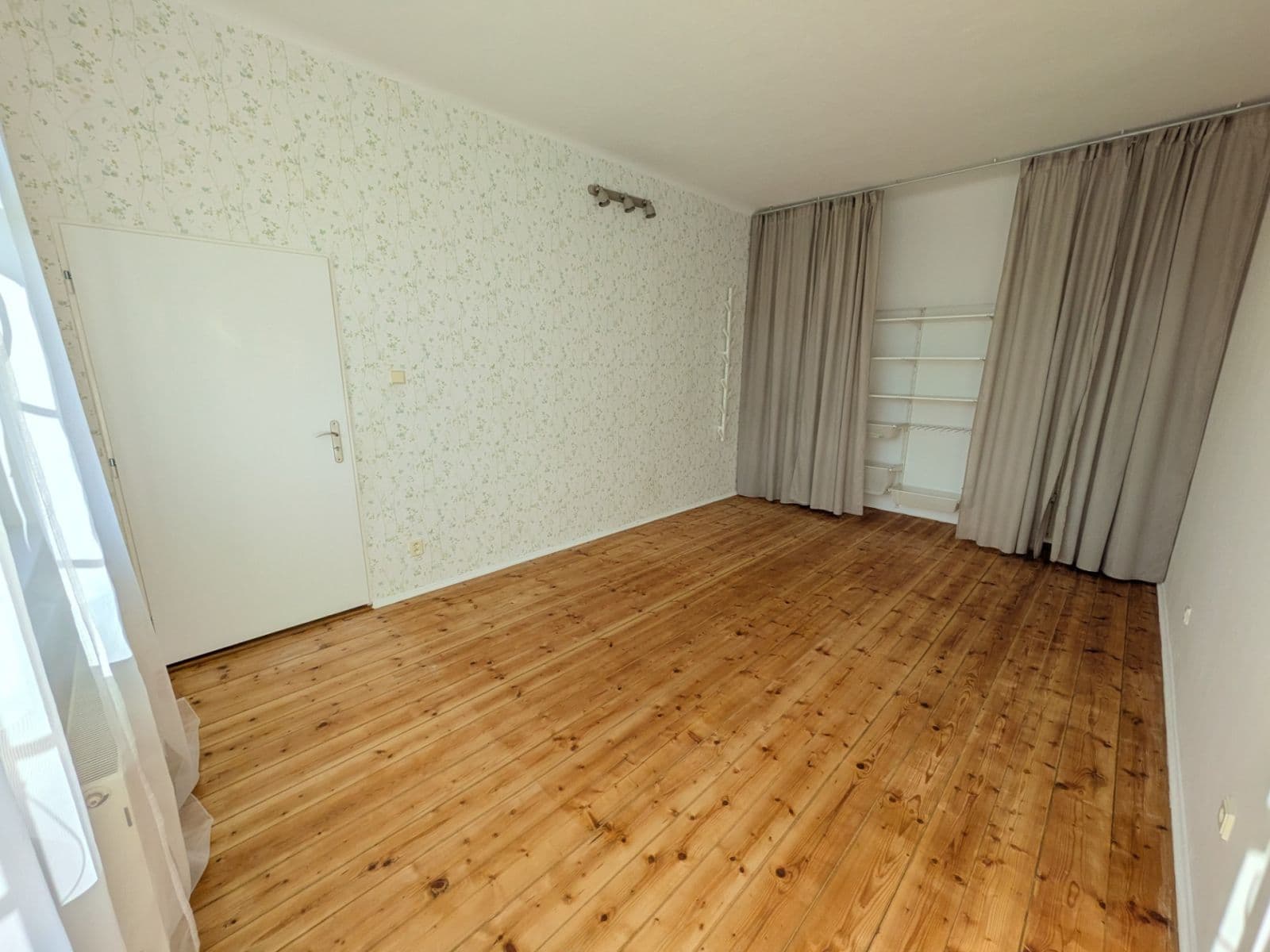 Prenájom bytu 2-izbový 56 m², Stehlíkova, Plzeň, Plzeňský kraj Prenájom bytu 2-izbový 56 m², Stehlíkova, Plzeň, Plzeňský kraj
