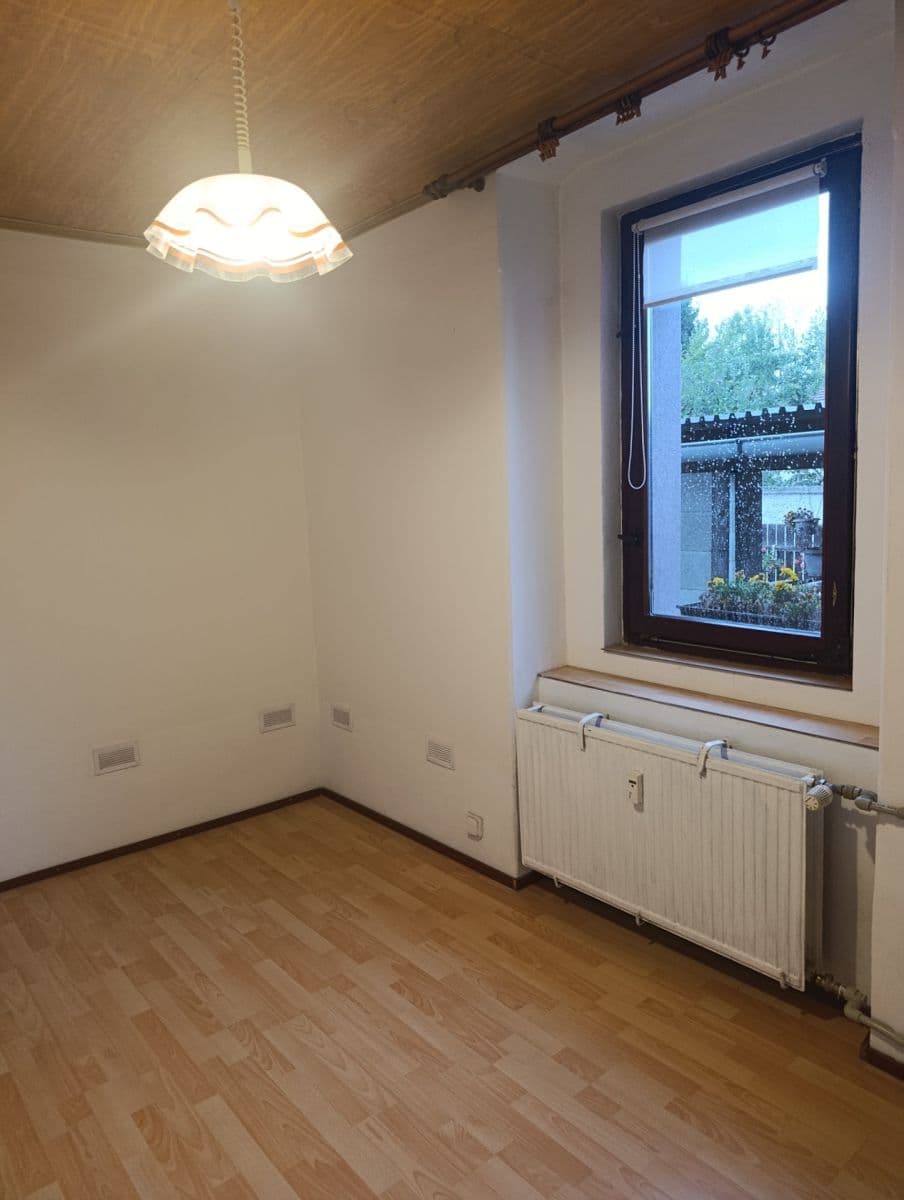 Prenájom bytu 1-izbový 33 m², Smetanova, Březno, Ústecký kraj Prenájom bytu 1-izbový 33 m², Smetanova, Březno, Ústecký kraj