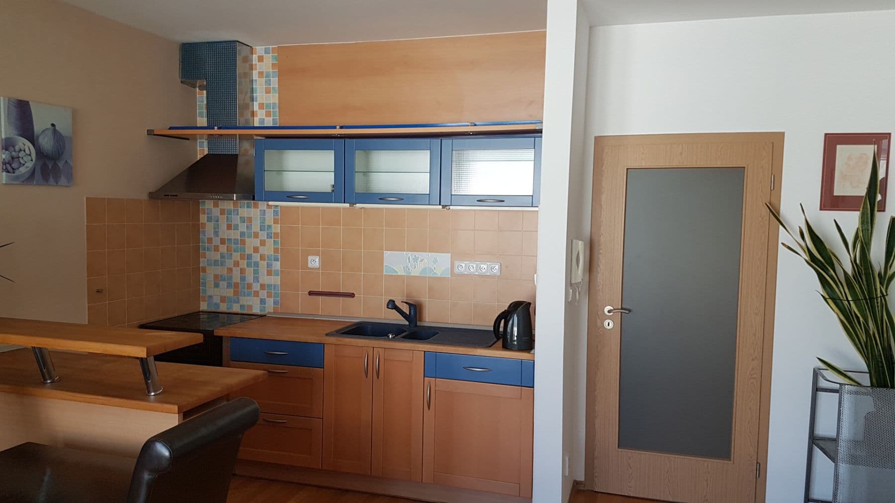 Prenájom bytu 1-izbový 38 m², Drahobejlova, Praha, Praha Prenájom bytu 1-izbový 38 m², Drahobejlova, Praha, Praha