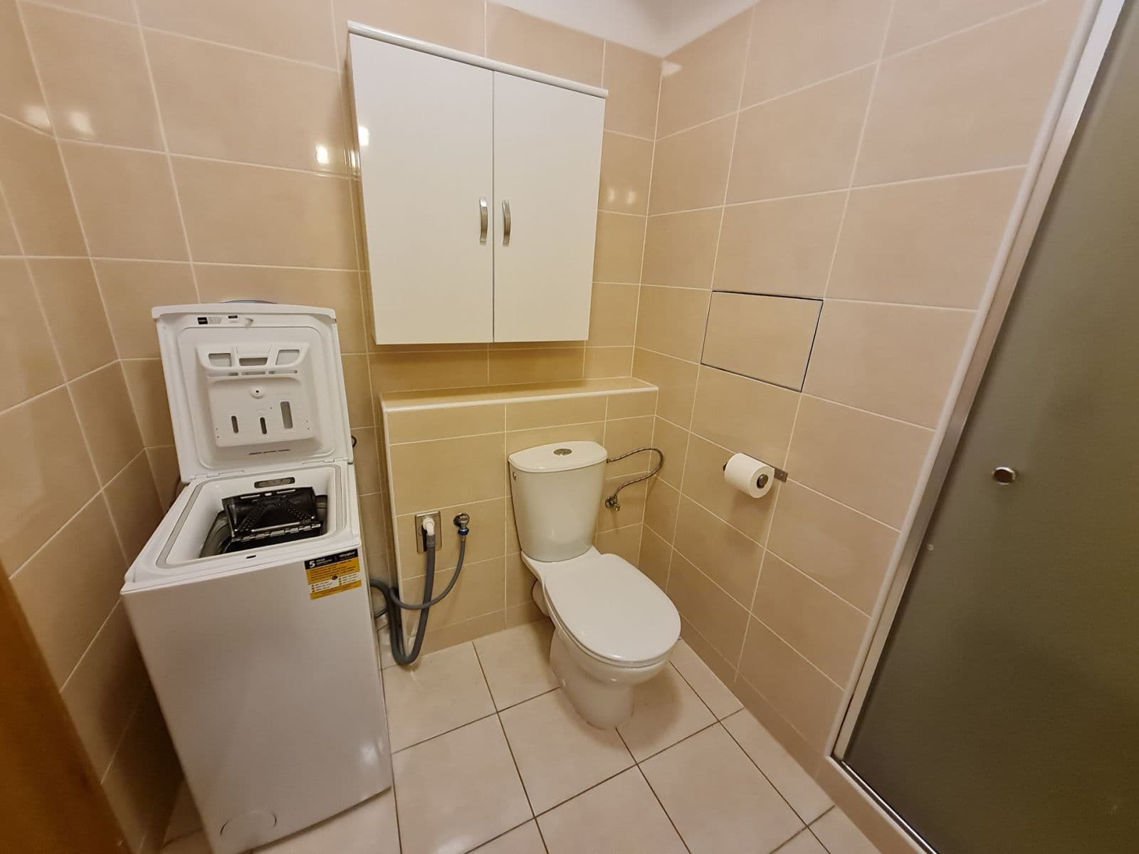 Prenájom bytu 1-izbový 38 m², Drahobejlova, Praha, Praha Prenájom bytu 1-izbový 38 m², Drahobejlova, Praha, Praha