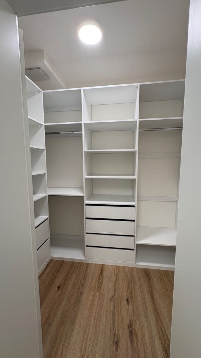 Prenájom bytu 1-izbový 39 m², Generála Bočka, Praha, Praha Prenájom bytu 1-izbový 39 m², Generála Bočka, Praha, Praha