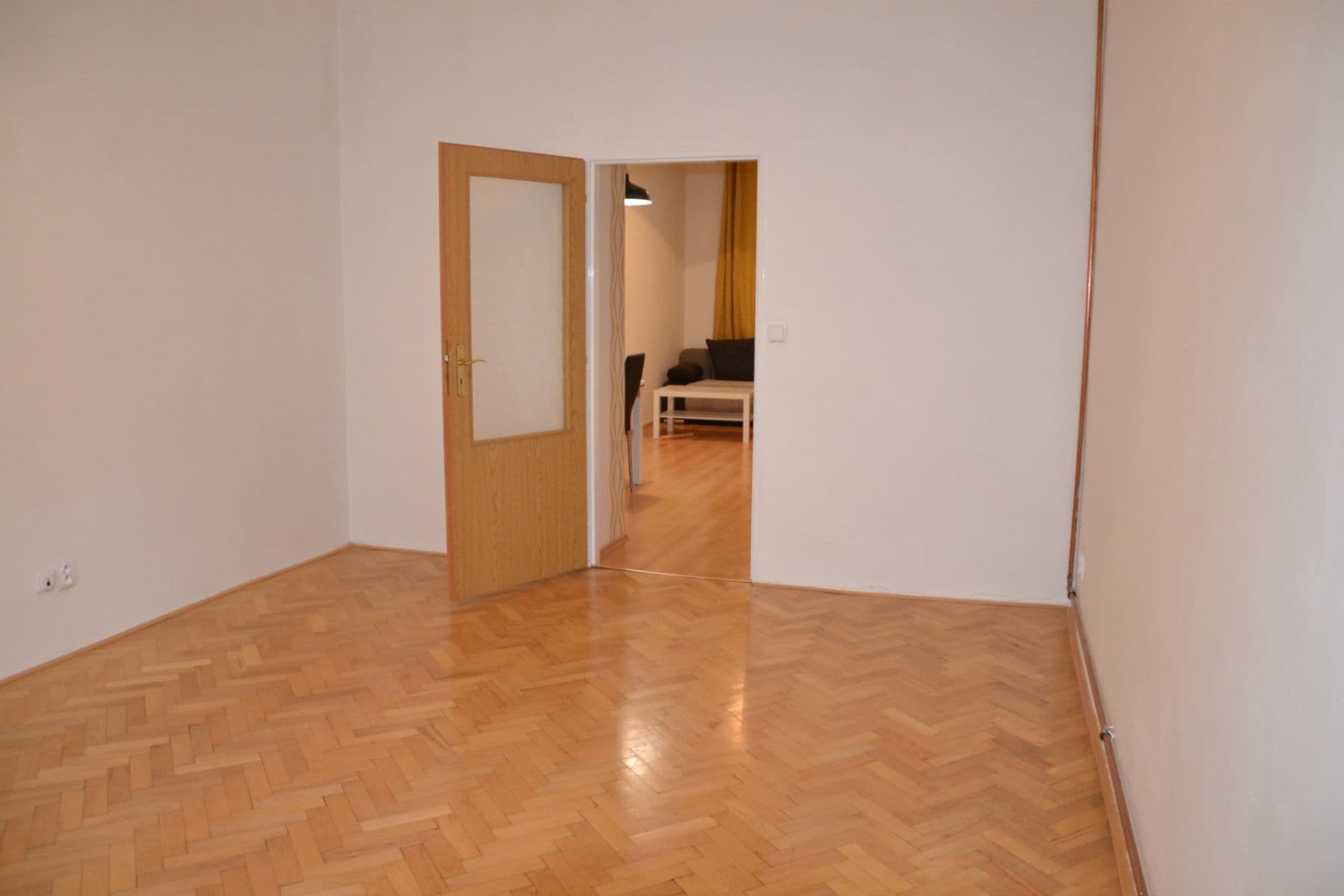 Prenájom bytu 2-izbový 44 m², Chelčického, Praha, Praha Prenájom bytu 2-izbový 44 m², Chelčického, Praha, Praha