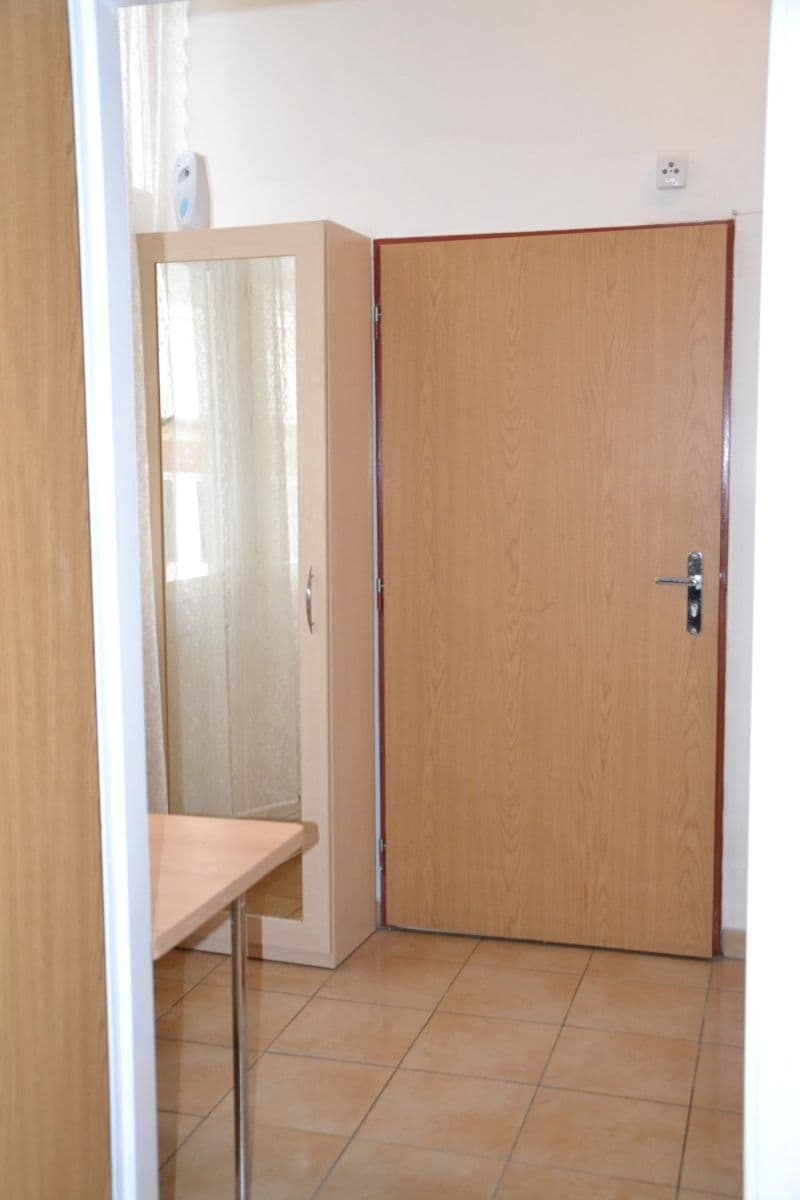Prenájom bytu 2-izbový 44 m², Chelčického, Praha, Praha Prenájom bytu 2-izbový 44 m², Chelčického, Praha, Praha