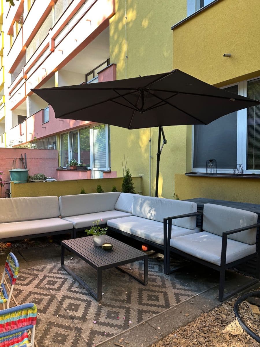 Prenájom bytu 1-izbový 35 m², Hlivická, Praha, Praha Prenájom bytu 1-izbový 35 m², Hlivická, Praha, Praha