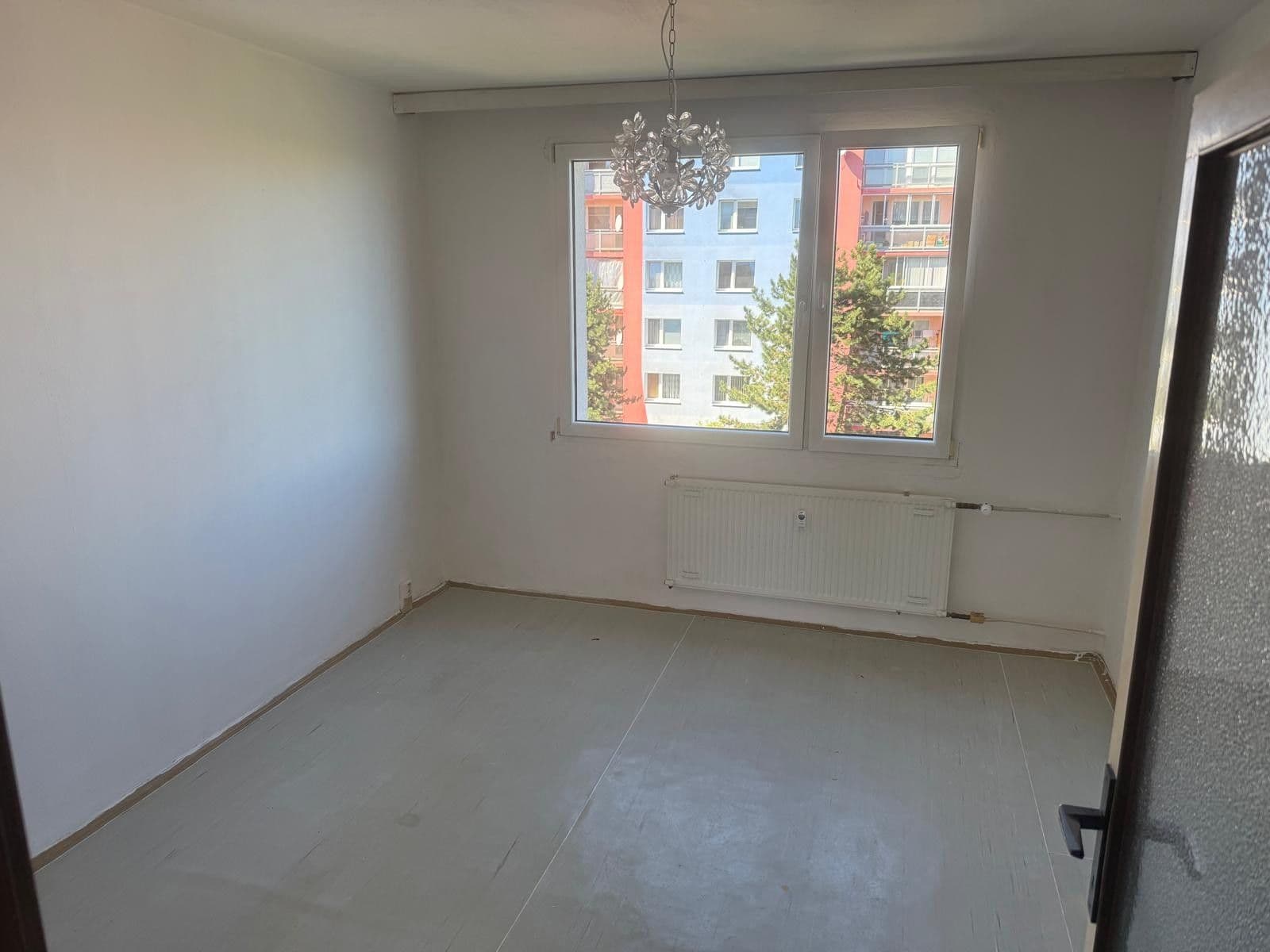 Prenájom bytu 3-izbový 75 m², Kaznějovská, Plzeň, Plzeňský kraj Prenájom bytu 3-izbový 75 m², Kaznějovská, Plzeň, Plzeňský kraj