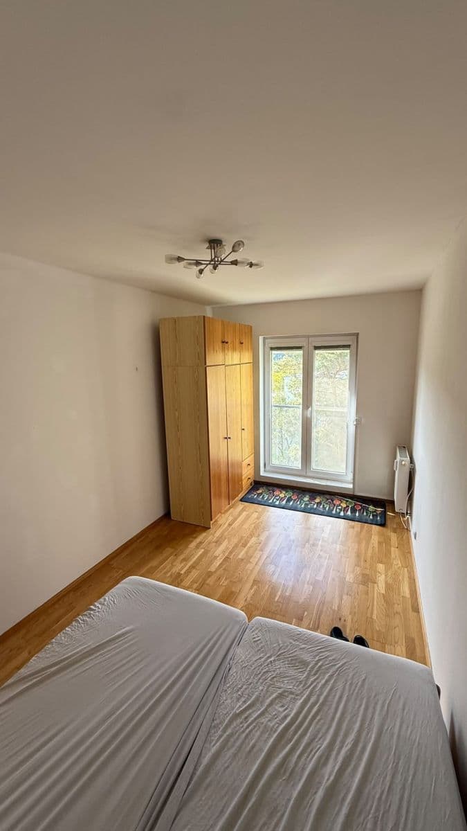 Prenájom bytu 2-izbový 46 m², Nad Údolím, Husinec, Středočeský kraj Prenájom bytu 2-izbový 46 m², Nad Údolím, Husinec, Středočeský kraj