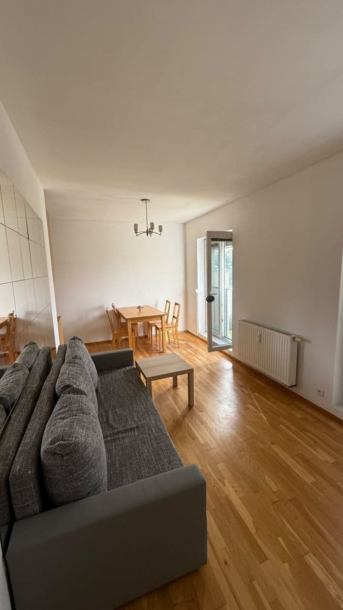 Prenájom bytu 2-izbový 46 m², Nad Údolím, Husinec, Středočeský kraj Prenájom bytu 2-izbový 46 m², Nad Údolím, Husinec, Středočeský kraj