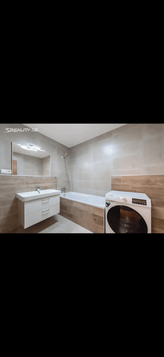 Prenájom bytu 3-izbový 72 m², Heinemannova, Praha, Praha Prenájom bytu 3-izbový 72 m², Heinemannova, Praha, Praha