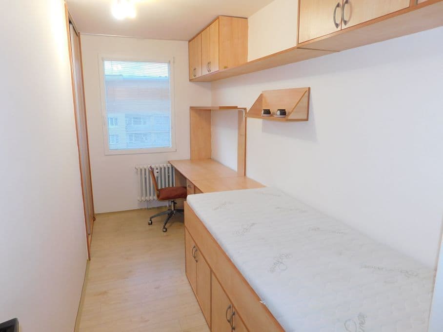 Predaj bytu 4-izbový 88 m², Nýřanská, Plzeň, Plzeňský kraj Predaj bytu 4-izbový 88 m², Nýřanská, Plzeň, Plzeňský kraj