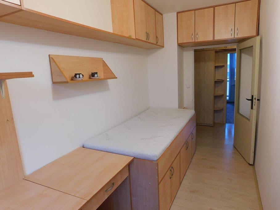 Predaj bytu 4-izbový 88 m², Nýřanská, Plzeň, Plzeňský kraj Predaj bytu 4-izbový 88 m², Nýřanská, Plzeň, Plzeňský kraj