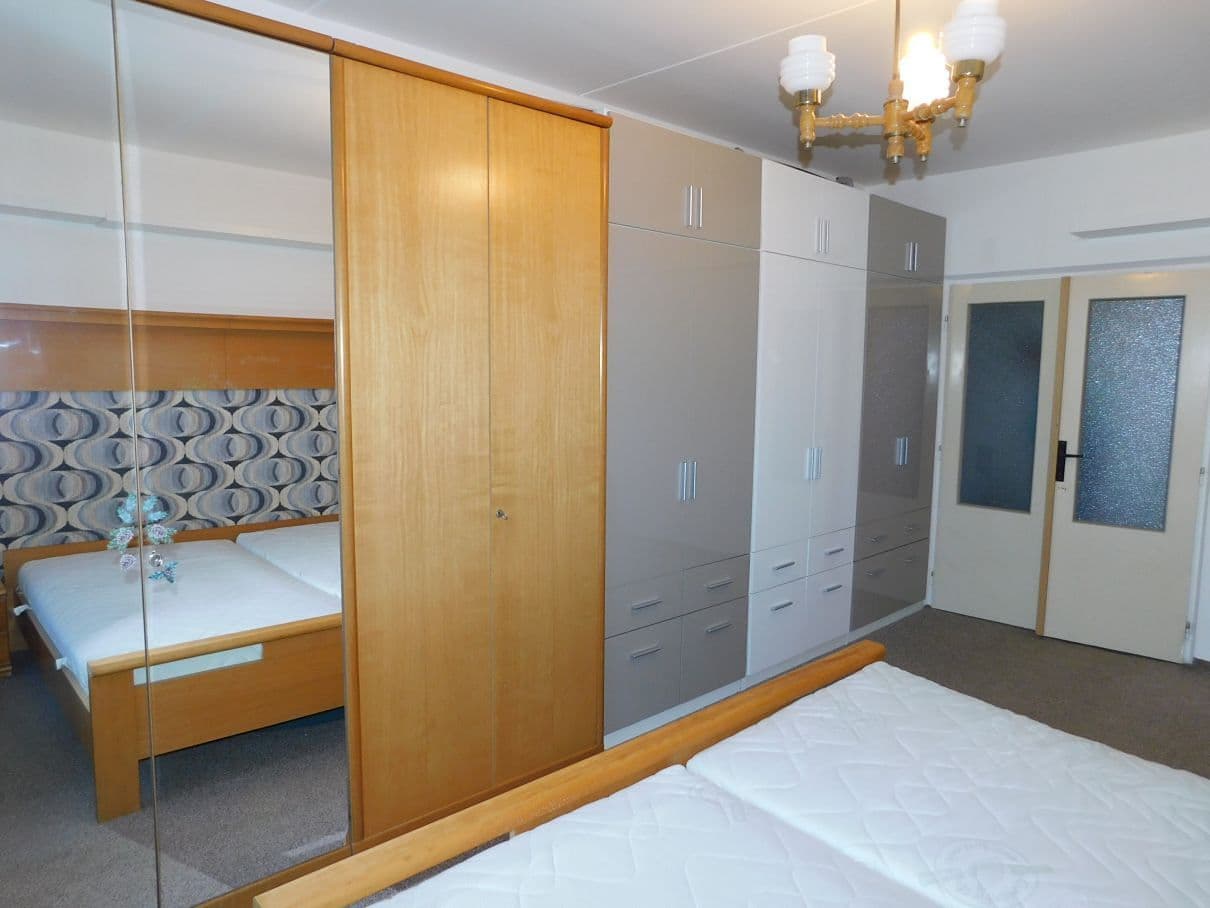 Predaj bytu 4-izbový 88 m², Nýřanská, Plzeň, Plzeňský kraj Predaj bytu 4-izbový 88 m², Nýřanská, Plzeň, Plzeňský kraj
