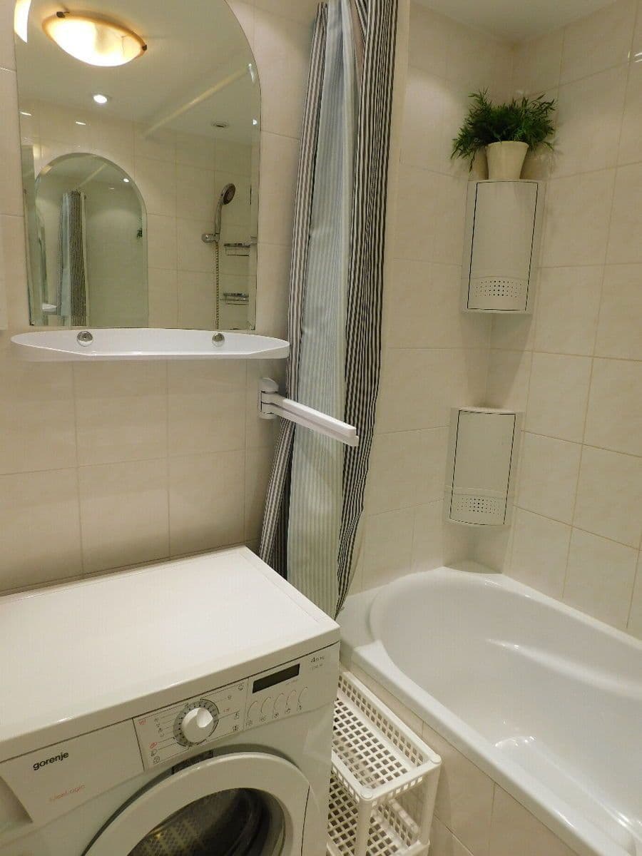 Predaj bytu 4-izbový 88 m², Nýřanská, Plzeň, Plzeňský kraj Predaj bytu 4-izbový 88 m², Nýřanská, Plzeň, Plzeňský kraj