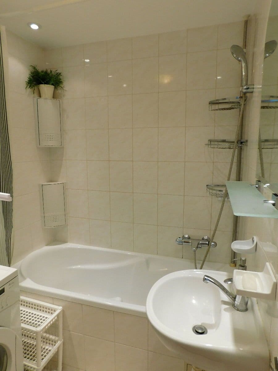 Predaj bytu 4-izbový 88 m², Nýřanská, Plzeň, Plzeňský kraj Predaj bytu 4-izbový 88 m², Nýřanská, Plzeň, Plzeňský kraj