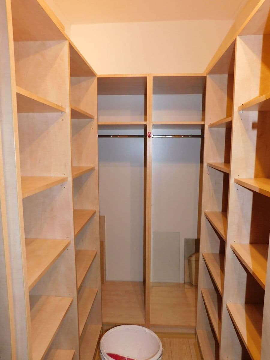Predaj bytu 4-izbový 88 m², Nýřanská, Plzeň, Plzeňský kraj Predaj bytu 4-izbový 88 m², Nýřanská, Plzeň, Plzeňský kraj