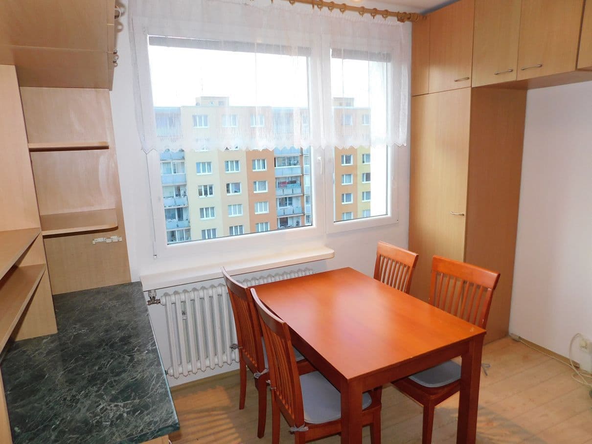 Predaj bytu 4-izbový 88 m², Nýřanská, Plzeň, Plzeňský kraj Predaj bytu 4-izbový 88 m², Nýřanská, Plzeň, Plzeňský kraj