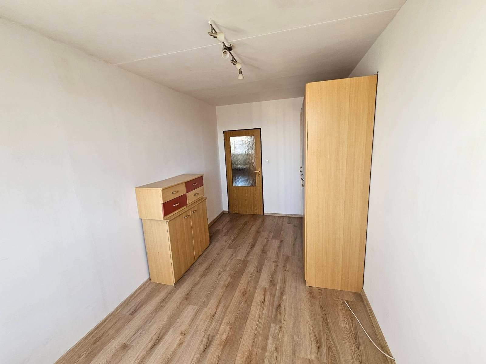 Prenájom bytu 3-izbový 77 m², Nechvílova, Praha, Praha Prenájom bytu 3-izbový 77 m², Nechvílova, Praha, Praha