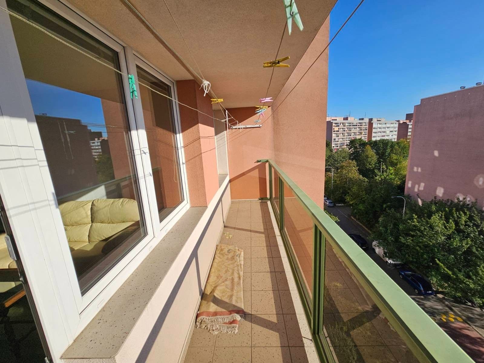 Prenájom bytu 3-izbový 77 m², Nechvílova, Praha, Praha Prenájom bytu 3-izbový 77 m², Nechvílova, Praha, Praha
