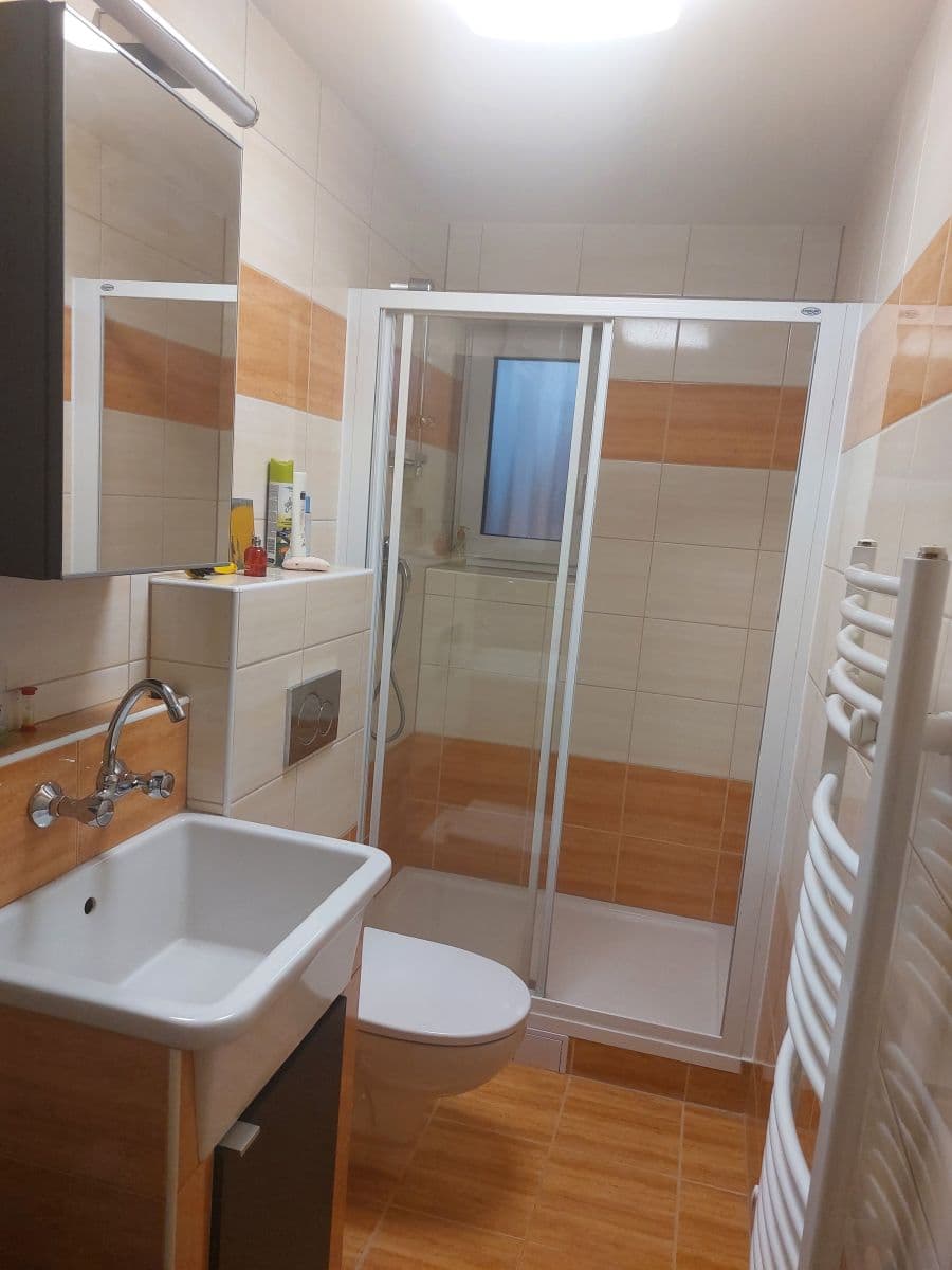 Prenájom bytu 40 m², K Lesíku, Praha, Praha Prenájom bytu 40 m², K Lesíku, Praha, Praha