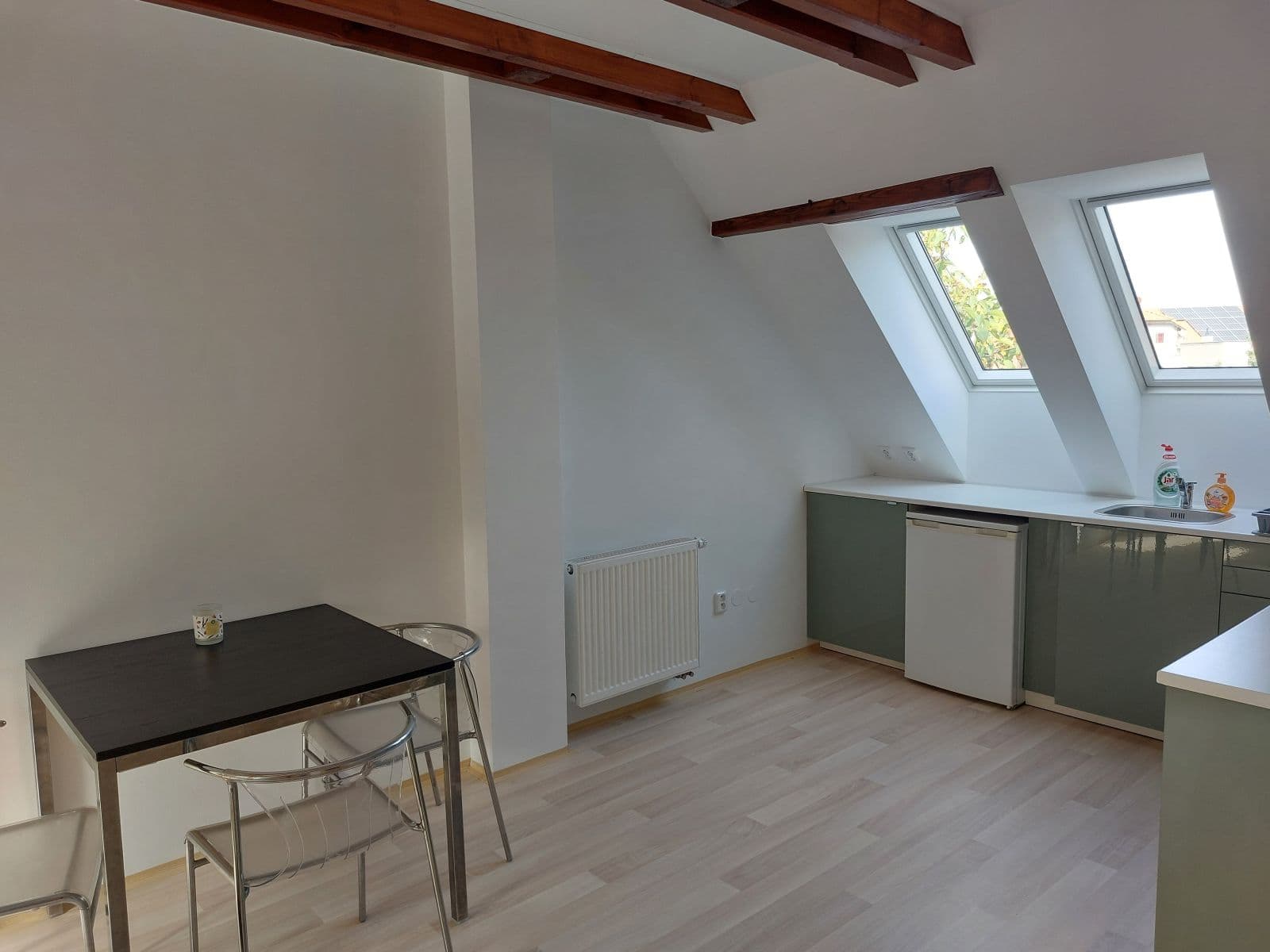 Prenájom bytu 40 m², K Lesíku, Praha, Praha Prenájom bytu 40 m², K Lesíku, Praha, Praha