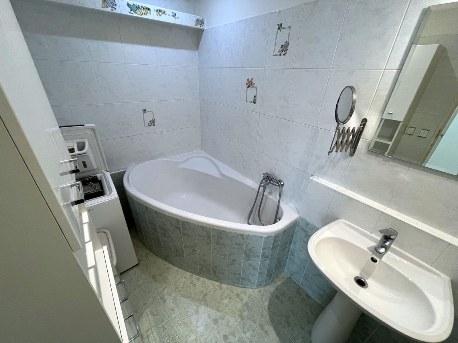 Prenájom bytu 3-izbový 62 m², Strnadova, Brno, Jihomoravský kraj Prenájom bytu 3-izbový 62 m², Strnadova, Brno, Jihomoravský kraj
