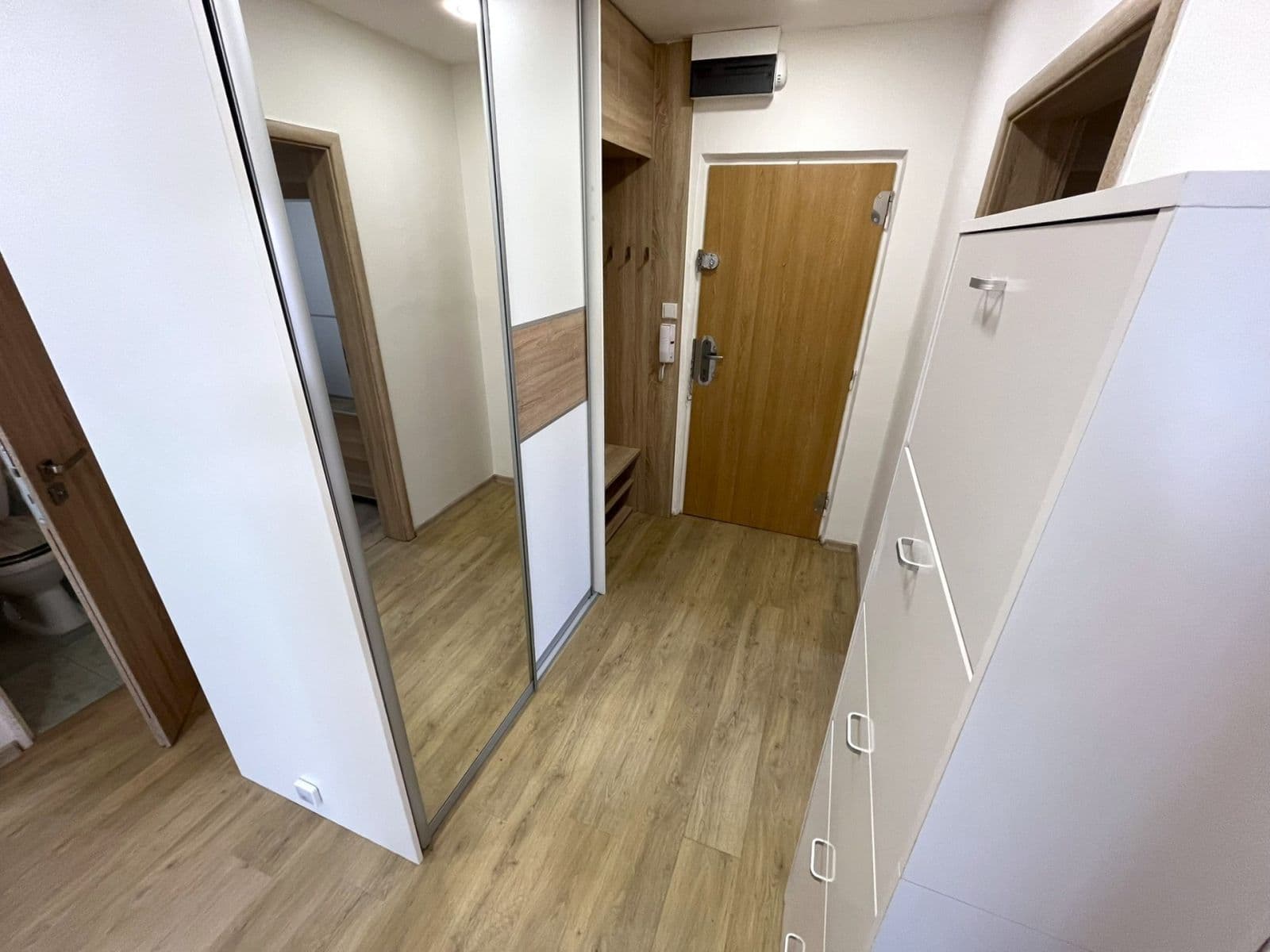 Prenájom bytu 3-izbový 62 m², Strnadova, Brno, Jihomoravský kraj Prenájom bytu 3-izbový 62 m², Strnadova, Brno, Jihomoravský kraj