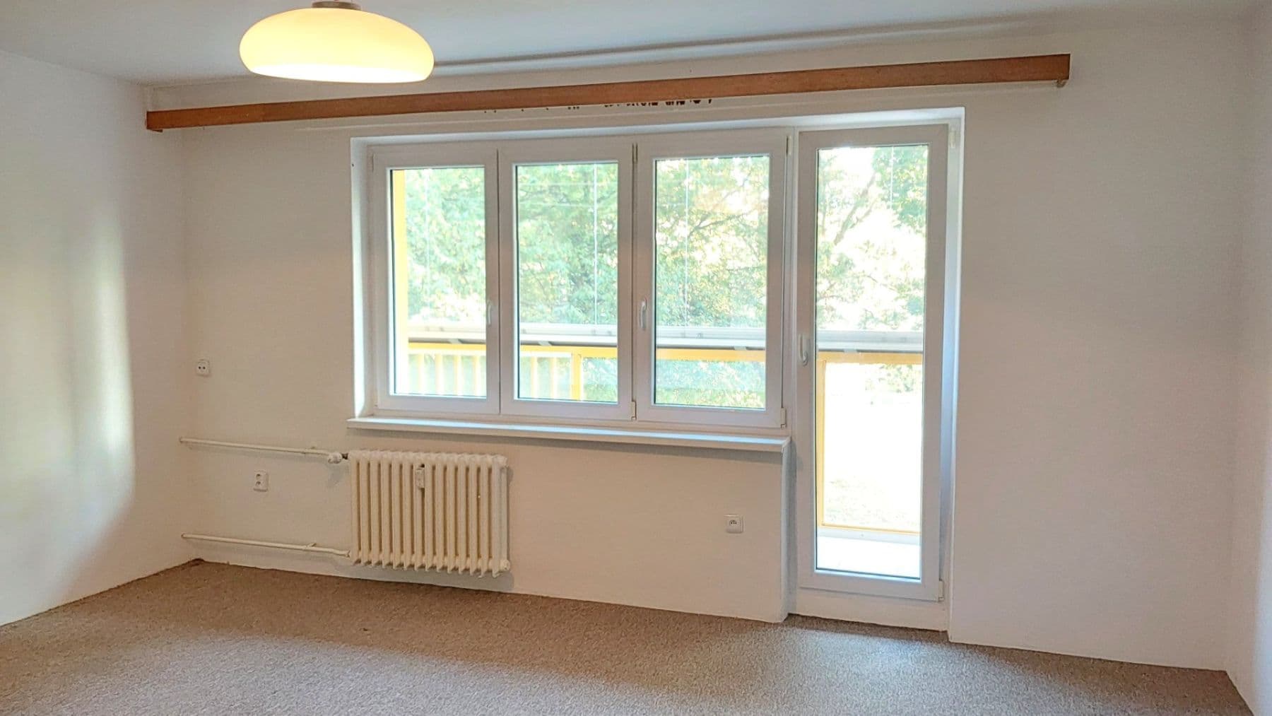 Prenájom bytu 4-izbový 78 m², Svojšovická, Praha, Praha Prenájom bytu 4-izbový 78 m², Svojšovická, Praha, Praha
