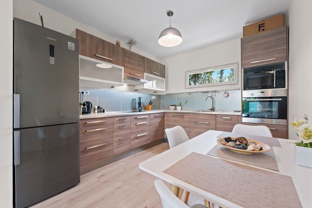 Prenájom domu 90 m², pozemok 96 m², Krátká, Nupaky, Středočeský kraj Prenájom domu 90 m², pozemok 96 m², Krátká, Nupaky, Středočeský kraj
