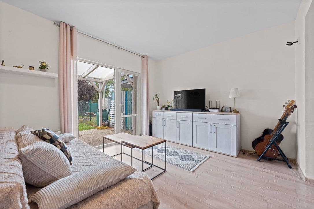 Prenájom domu 90 m², pozemok 96 m², Krátká, Nupaky, Středočeský kraj Prenájom domu 90 m², pozemok 96 m², Krátká, Nupaky, Středočeský kraj